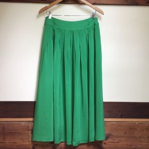 Pleated midi skirt.